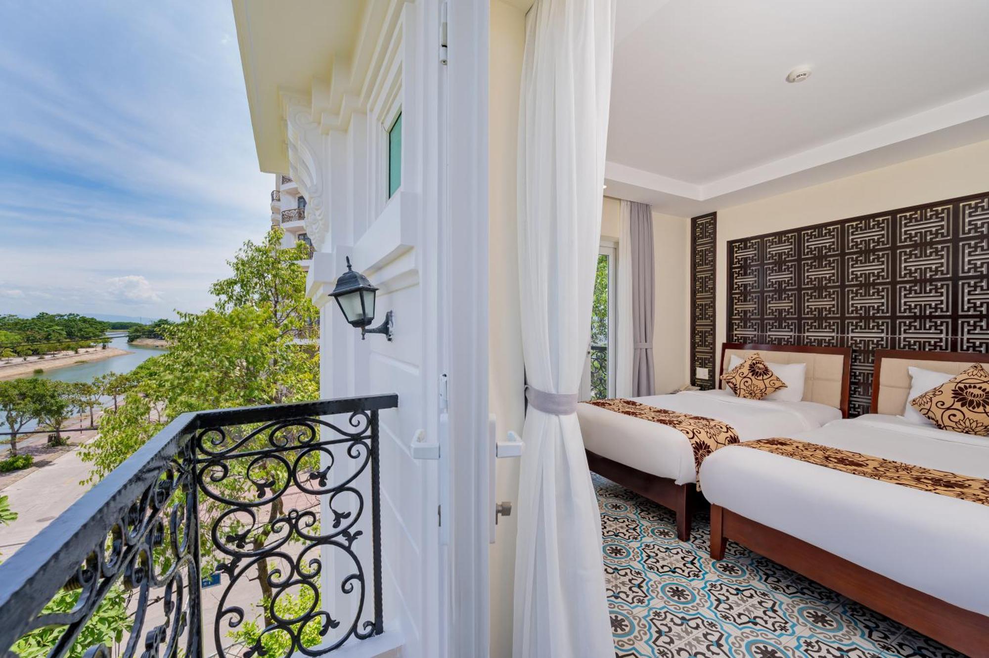Hoi An Canal House Экстерьер фото