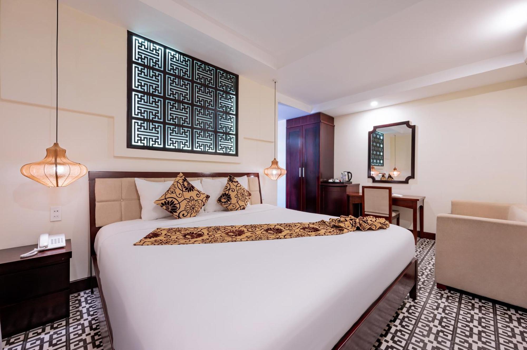 Hoi An Canal House Экстерьер фото