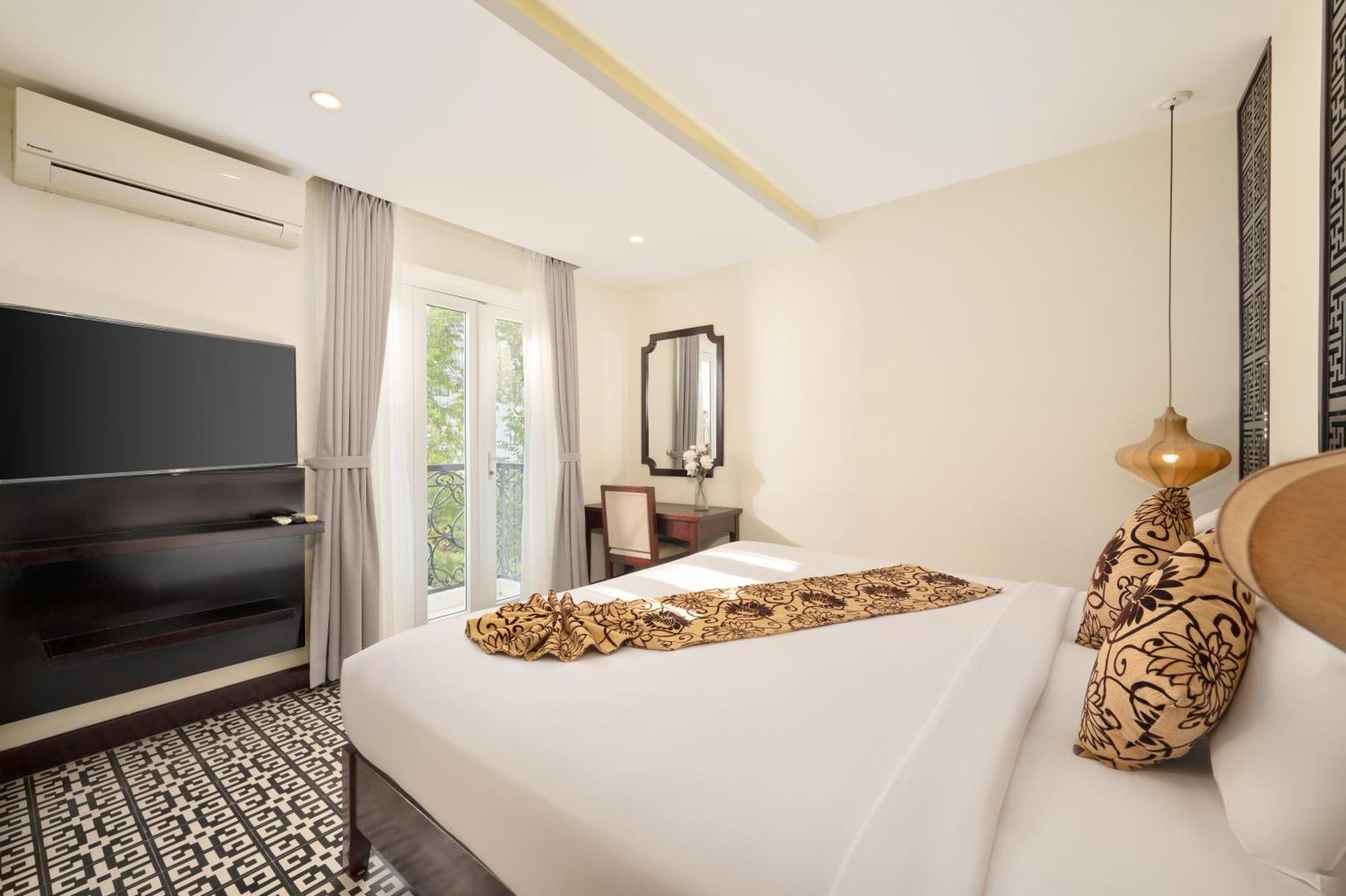 Hoi An Canal House Экстерьер фото